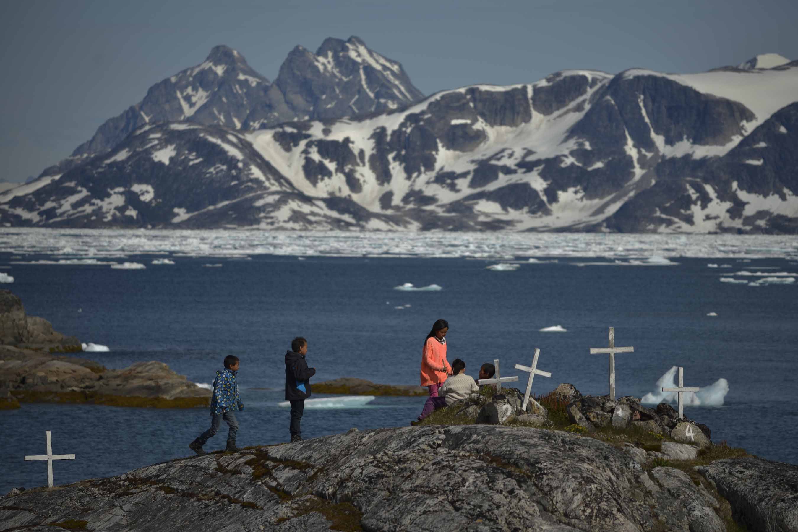 Los inuits son los habitantes locales de estas tierras árticas, cuyo modo de vida se ve amenazado por los proyectos petrolíferos en la zona.